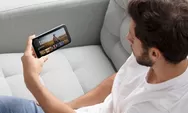 Link s.id/abedev217 BitTV 2.1.7 Obsidian Sfile Mobi Terbaru, simak fitur nonton TV, bola, risiko APK, dan alternatif aman.
