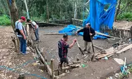 Tak Temukan Pelaku, Polsek Bulukumpa Tetap Bongkar Arena Diduga Sabung Ayam