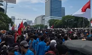 Rakyat Mengepung DPR, Demo Tolak Revisi UU Pilkada, Suara Rakyat yang Dipaksa Bungkam, Apa Mereka Akan Didengar?