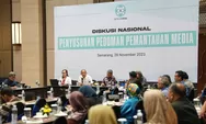 Sebagai Pilar Demokrasi, Masyarakat Berhak Pantau Media