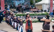 Pesta Rakyat Danau Toba Memukau: Rekor MURI Pecah dengan 1.250 Penari Tari Tor Tor Sipitu Cawan