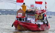 Sungai Musi Berkilau: Puluhan Perahu Hias Jadi Magnet Festival Bidar 2025, Perahu Hias Damkar Juaranya