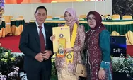 Lulusan Termuda, Putri Meilanda Persembahkan IPK 4,00 untuk Orang Tuanya, Hidayat Comsu: Ini Anugerah Besar
