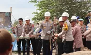 Tiga kecamatan disasar, Polres Subang bedah rutilahu untuk warga kurang mampu