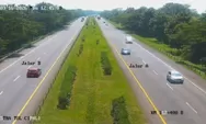 Arus lalu lintas Tol Cipali arah Cirebon terpantau melandai pada Senin siang