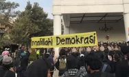 Demo 2 tahun Prabowo-Gibran berujung ricuh, sejumlah mahasiswa diamankan