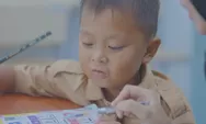 Dari Jalanan ke Ruang Kelas: Kisah Haru Fikri Temukan Harapan Baru di Sekolah Rakyat Sumedang