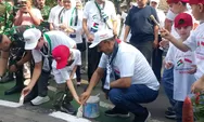 Sambut HUT Kemerdekaan RI, Kedubes dan Warga Palestina Gelar Aksi Bersih Jalan di Menteng