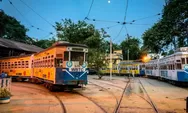 Menikmati Jajanan Kaki Lima Sambil Nostalgia di Restoran Trem Kolkata