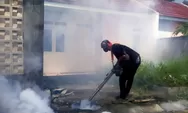 Cegah Penyebaran DBD, PMI Kota Tangerang Bantu Warga Perumahan Taman Arroyan 1 Lakukan Fogging