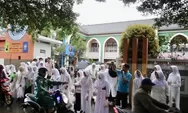 Berlangsung Khidmad, Siswa SMP PCI Ikuti Kegiatan 10 Hari Terakhir Ramadan, Dari Bukber, Khataman Al Quran Hingga Santuni Anak Yatim