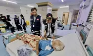 Pantau Kesehatan Jemaah di KKHI, Kadaker Madinah Doakan Kesembuhan Jemaah Haji Indonesia