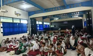 Bhabinkamtibmas Pulau Kelapa Aipda Sahrizal Berikan Penyuluhan Tentang Kenakalan Remaja di SMPN 260 Pulau Harapan