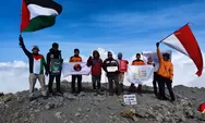 Pendaki AWG Berhasil Kibarkan Bendera Palestina di Puncak Gunung Rinjani