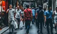 Menyoroti Keramaian Libur Imlek 2025, Cerminkan Fenomena 'Lipstick Effect': Daya Beli Lesu tapi Banyak Warga yang Liburan