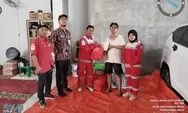 PMI Kota Jakarta Utara Beri Bantuan ke Korban Kebakaran di Pademangan Barat