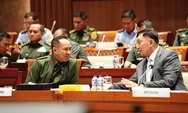 Panglima TNI dan Menhan RI Hadiri Raker Bersama Komisi I DPR RI