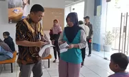 BRI Unit Pekapuran Cimanggis Salurkan Dana Program Indonesia Pintar ke Siswa Penerima Bantuan