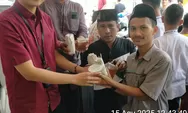Ratusan Jamaah Nikmati Program Berbagi Jumat Berkah Bersama BRI di Masjid Sophia