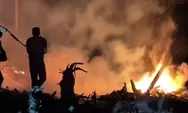 Gelondongan Kayu Bekas Banjir di Aceh Utara Terbakar, Warga Berdatangan saat Dini Hari
