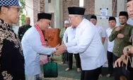 Wali Kota Tangsel Salurkan Rp405 Juta untuk Imam dan Guru Ngaji di Safari Ramadan 2026