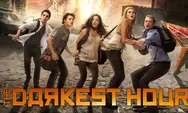Review Film The Darkest Hour (2011), Kisah Menegangkan Melawan Invasi Alien Gunakan Energi Listrik