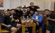 Seskab Teddy Asyik Nobar Timnas Futsal Indonesia vs Iran di Kafe Malang