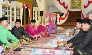 Mengenal Tradisi Merisik dalam Perkawinan Adat Melayu: Berpantun dalam Ta’aruf