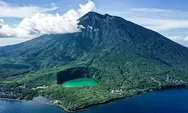 Mengagumi Keindahan Danau Tolire Ternate yang Berpadu Birunya Laut dan Kemegahan Gunung Gamalama