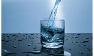 Ini Sejuta Manfaat Minum Air Putih saat Perut Kosong