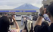 Rejeki Turis: Pembangunan Tembok Penghalang Gunung Fuji Ditunda