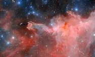 Globula Komet CG4: 'Tangan Tuhan' di Konstelasi Puppis