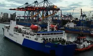 KM Egon Evakuasi 18 Kru Kapal Swasta yang Tenggelam di Laut Jawa