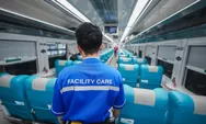 Tanpa Jeda Sepanjang Perjalanan, Petugas OTC KAI Services Jaga Kebersihan Kereta Api