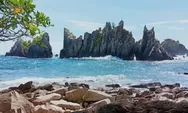 Pantai Gigi Hiu, Lampung Punya Gugusan Karang Unik yang Jadi Spot Foto Favorit