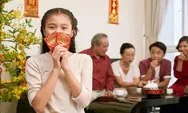 Ragam Tradisi Perayaan Imlek Bersama Keluarga, Makan Malam Hangat hingga Bagi-bagi Angpao