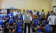 Bestie Care, Bestie Share: ITDC Salurkan Bantuan ke SDN Gerupuk, Bangkitkan Semangat Belajar Pascabanjir Mandalika