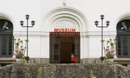 Telisik Sejarah Surat-menyurat di Museum Pos Indonesia, Bandung