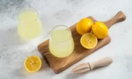 5 Cara Aman Minum Air Lemon Agar Tidak Merusak Gigi