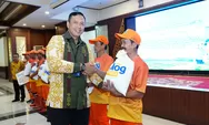 BULOG Salurkan Bantuan Pangan untuk PJLP dan Warga dalam Perayaan HUT ke-59