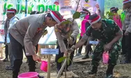Polda Jateng Tanam Ribuan Pohon di Gunungpati Semarang