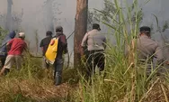 Tiupan Angin Kencang Jadi Kendala Pemadaman Api di Gentong Merapi