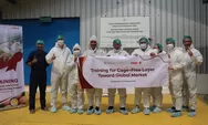    Dorong Sitem Bebas Sangkar, UGM dan Global Food Partner Beri Pelatihan Bagi Pemasok Telur Ayam
