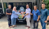  Sempat Dikira Penipuan, Rini Terima Hadiah Mobil Undian Simpedes BRI