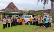 Guna Pelayanan Kesehatan, Andri Yunan Hibahkan 1 Unit Ambulans untuk Masyarakat Kalurahan Sumbersari