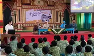 Siswa London Presentasi di SD Muh Karangkajen