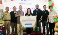Bangunkan Dapur Baru, WOM Finance Berbagi Kebahagiaan Natal ke Kaum Lansia di Solo