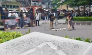 Bawa Puluhan Gerobak Sapi, Korban Malioboro City Sapu Halaman Kepatihan, Ini Maksudnya