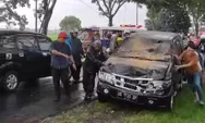 Pohon Tumbang Timpa Mobil di Karanganyar, Dua Penumpang Luka