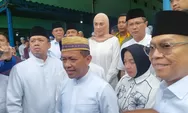 Safari Ramadhan Menteri ATR/BPN Serahkan Sertifikat Tanah Wakaf